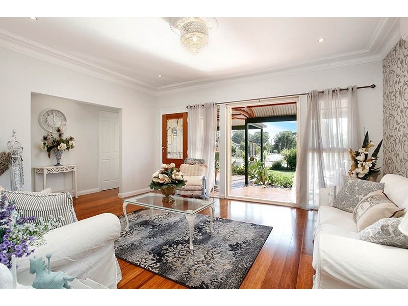 43 Matthew Crescent, Blacktown NSW 2148