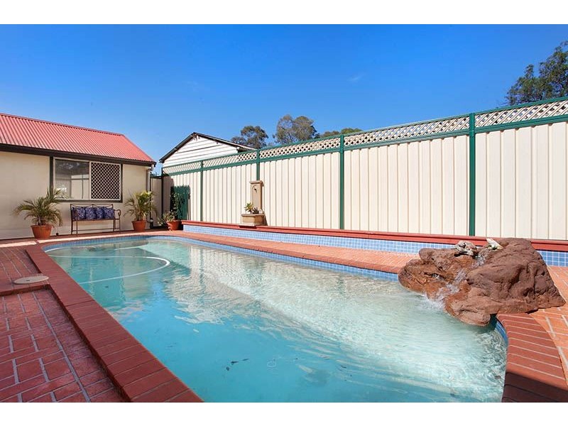 43 Matthew Crescent, Blacktown NSW 2148