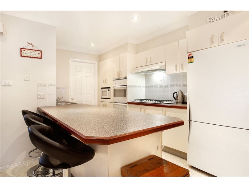 10 De Castella Drive, Blacktown NSW 2148