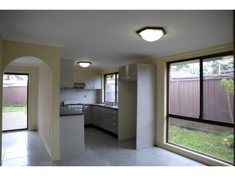 12 Delaney Dr, Doonside NSW 2767