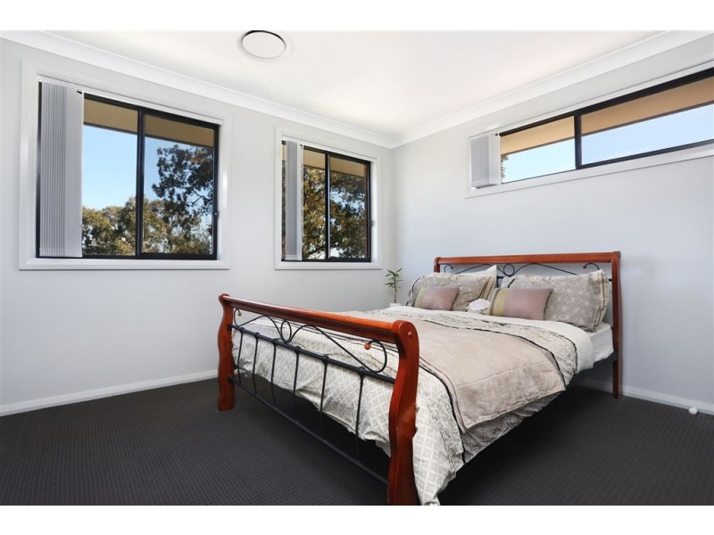 14 Gurry Avenue, Ropes Crossing NSW 2760