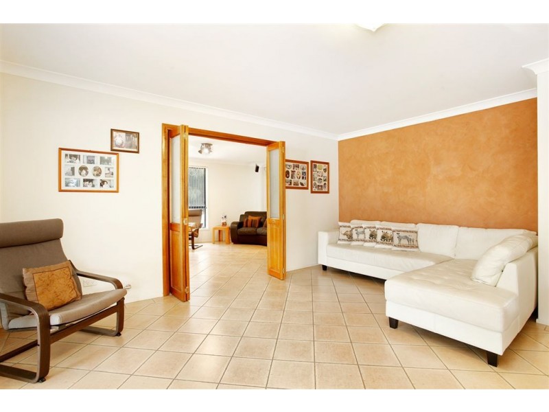 11 Sauvage Place, Doonside NSW 2767