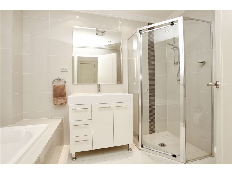 13/1-5 Mercer Street, Castle Hill NSW 2154