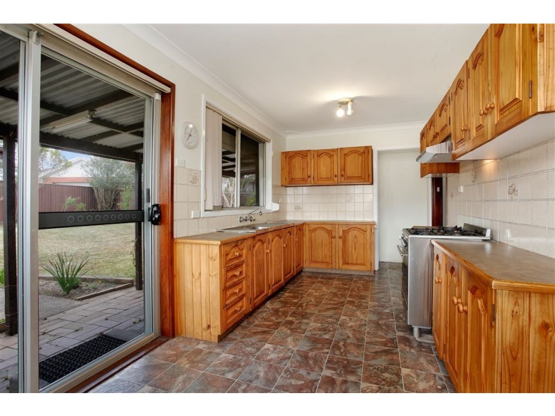 7 Rudolf Road, Seven Hills NSW 2147