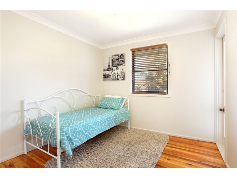 69 Cowley Crescent, Prospect NSW 2148