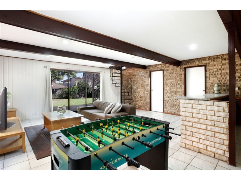 69 Cowley Crescent, Prospect NSW 2148