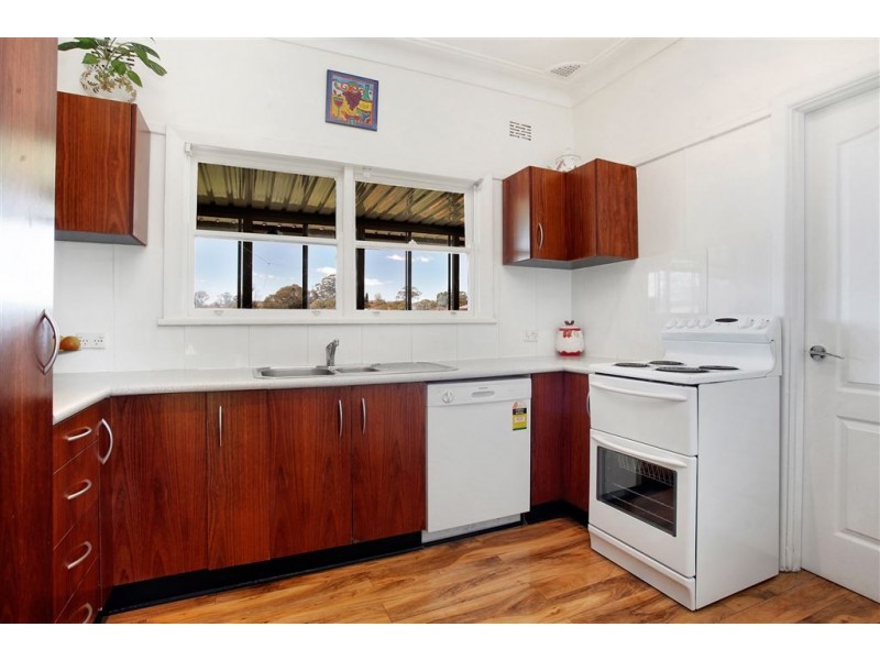 1 Dina Beth Avenue, Blacktown NSW 2148