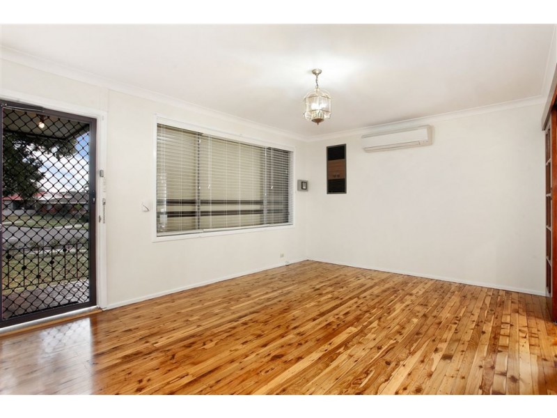 7 Rudolf Road, Seven Hills NSW 2147