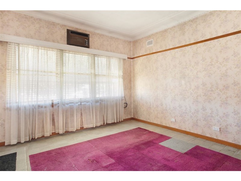 19 Lander Avenue, Blacktown NSW 2148