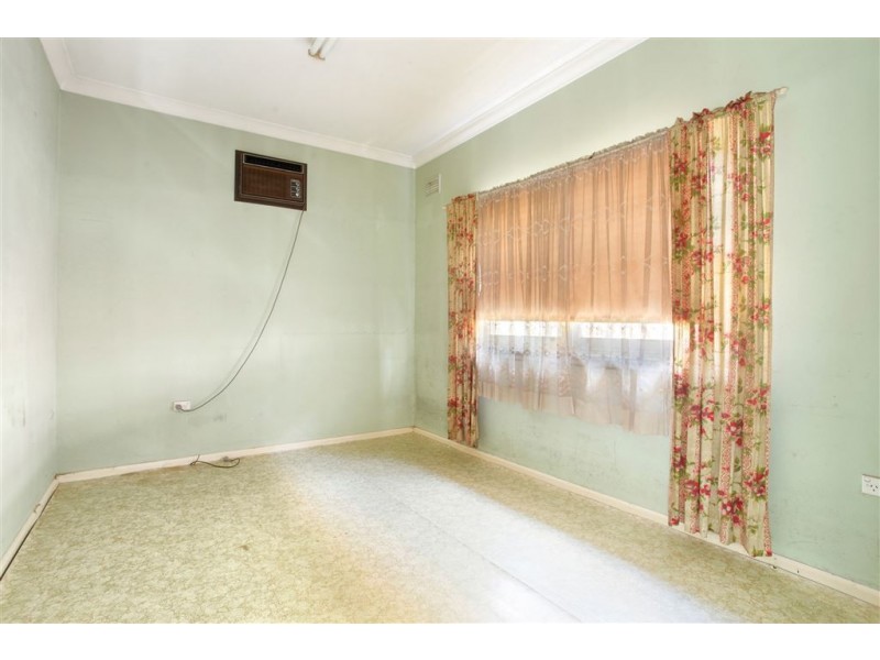 19 Lander Avenue, Blacktown NSW 2148