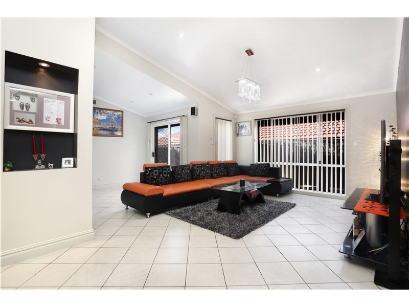 33 Parkwood Street, Plumpton NSW 2761