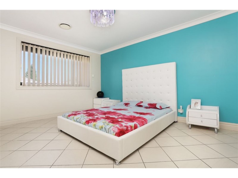 33 Parkwood Street, Plumpton NSW 2761