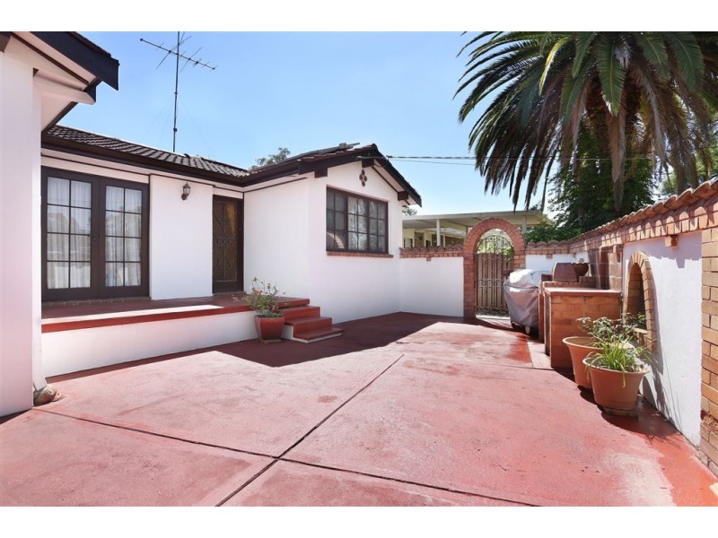 9 Caramar Street, Dharruk NSW 2770