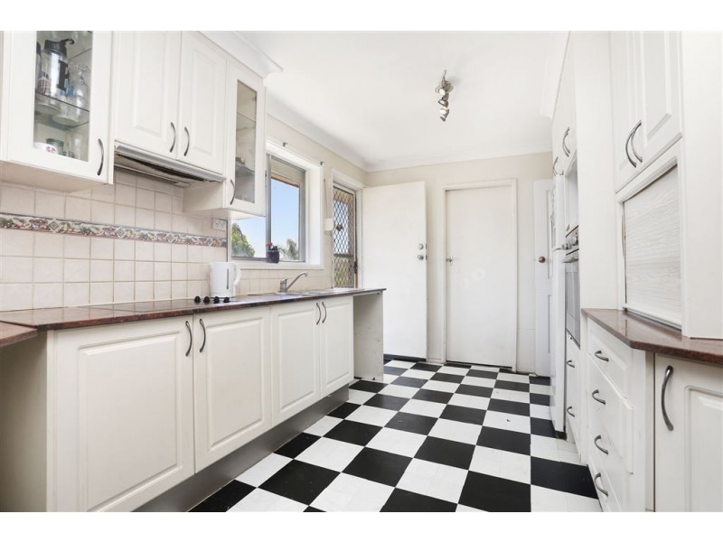 27 Doonside Crescent, Blacktown NSW 2148