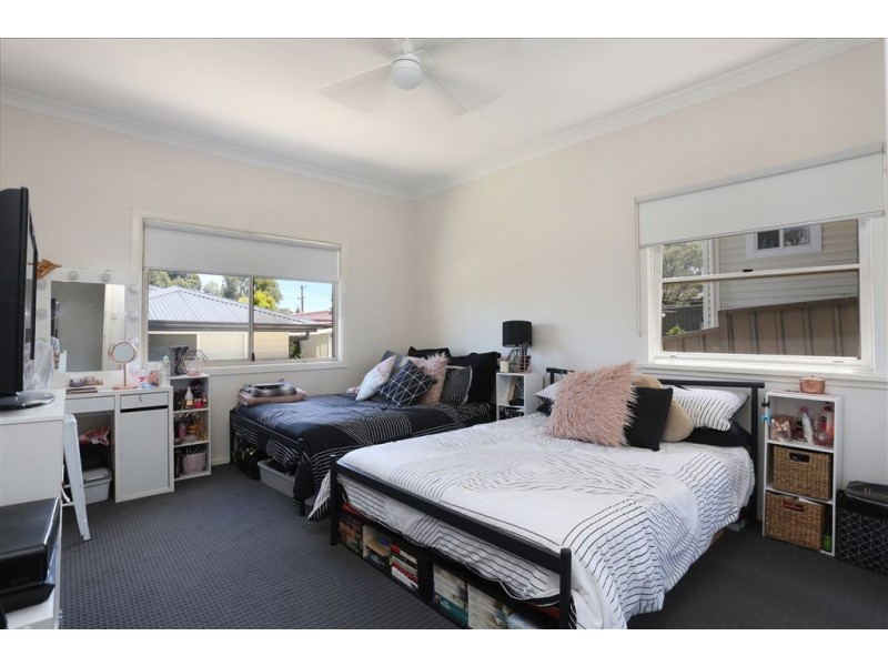 8 Green Street, Blacktown NSW 2148