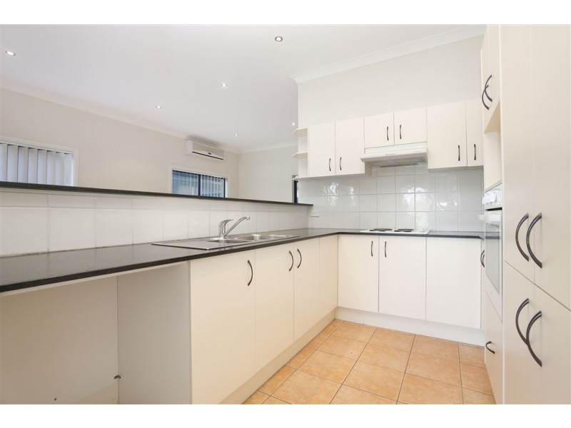 2/778 Merrylands Road, Greystanes NSW 2145