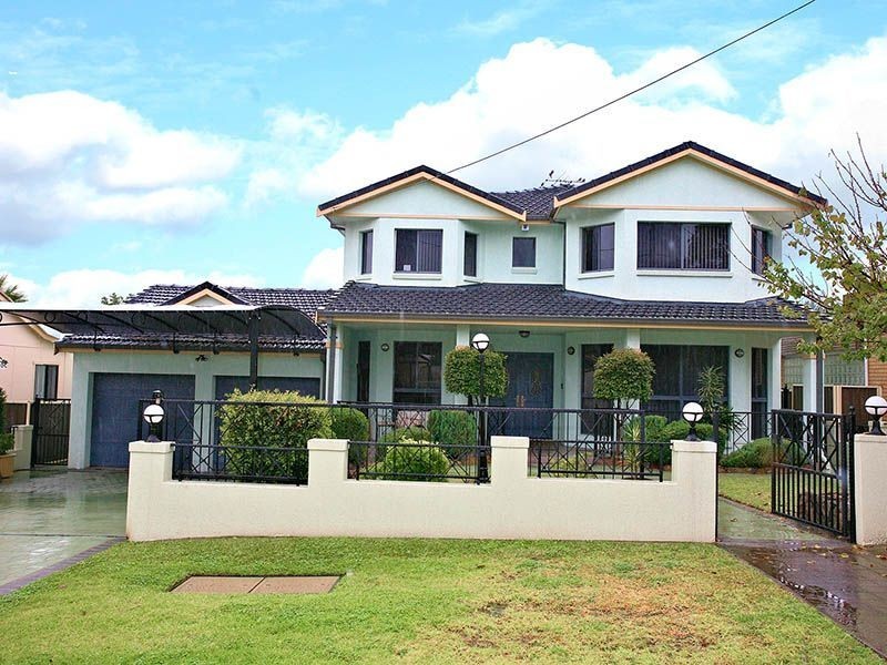 7 Warialda Street, Merrylands NSW 2160