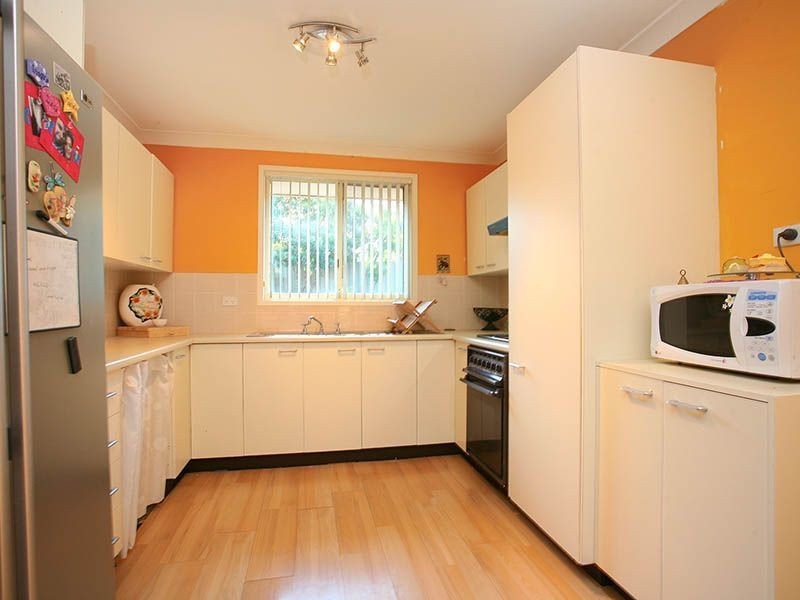 21 Allison Drive, Glenmore Park NSW 2745