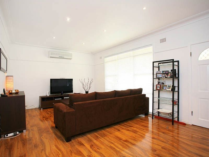 1 Dina Beth Avenue, Blacktown NSW 2148