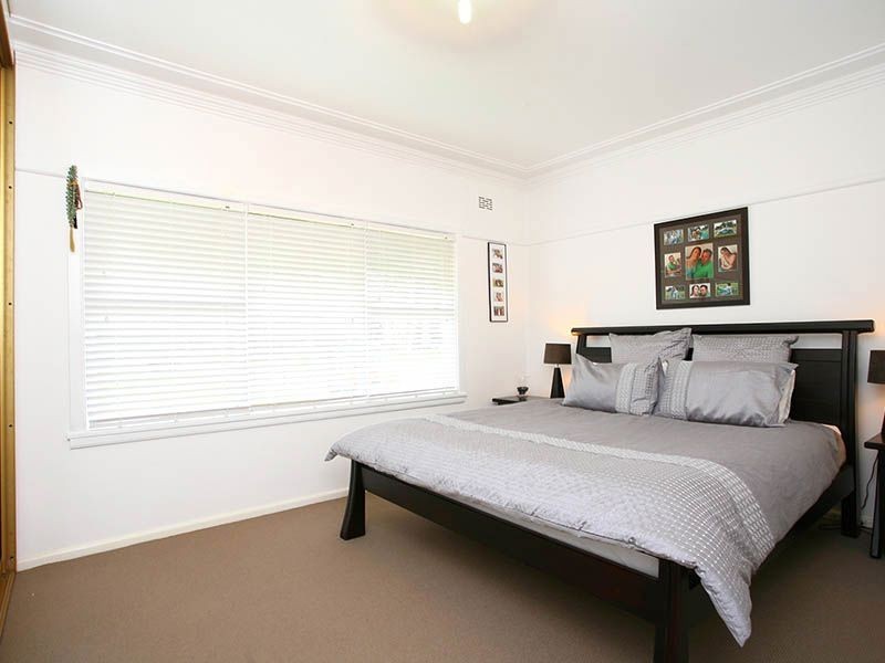 1 Dina Beth Avenue, Blacktown NSW 2148