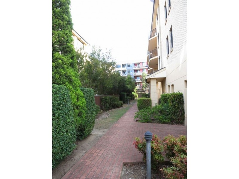 6/32 Fourth Avenue, Blacktown NSW 2148