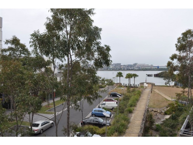 211/3 Amalfi Drive, Wentworth Point NSW 2127