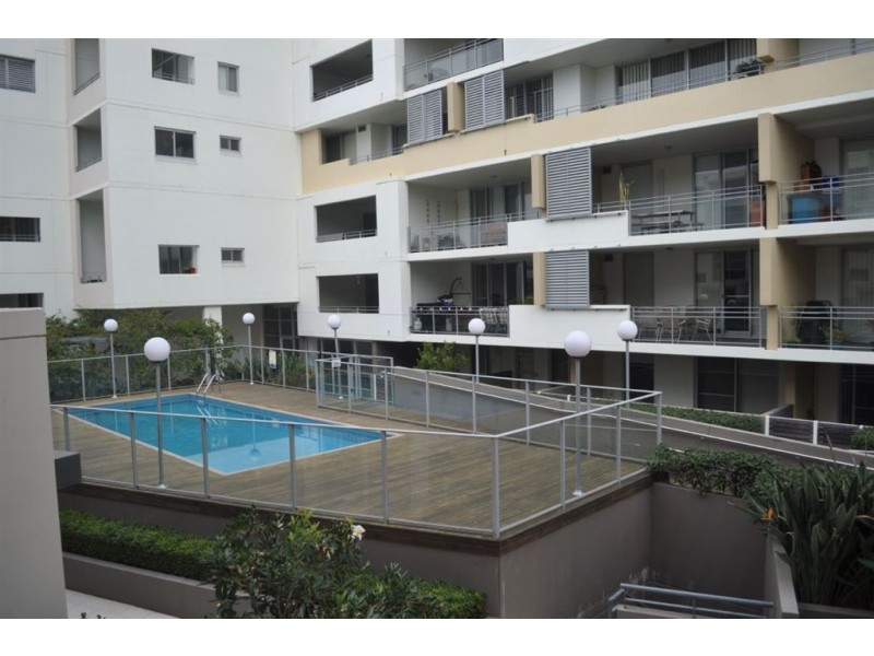 211/3 Amalfi Drive, Wentworth Point NSW 2127