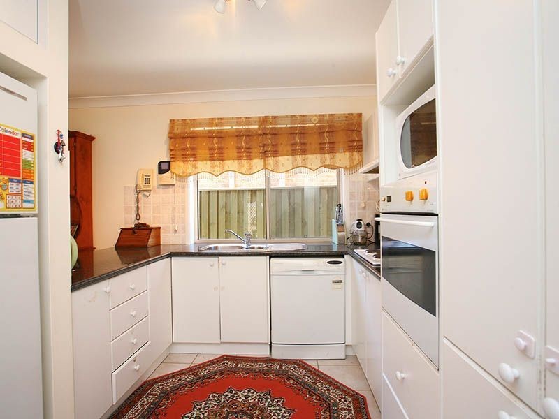 18 Burrinjuck Drive, Woodcroft NSW 2767