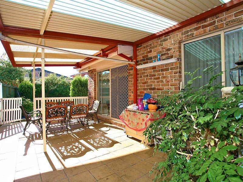 18 Burrinjuck Drive, Woodcroft NSW 2767