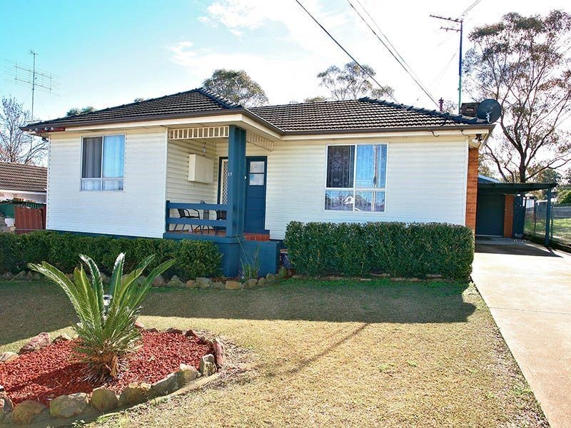 17 Saddington Street, St Marys NSW 2760