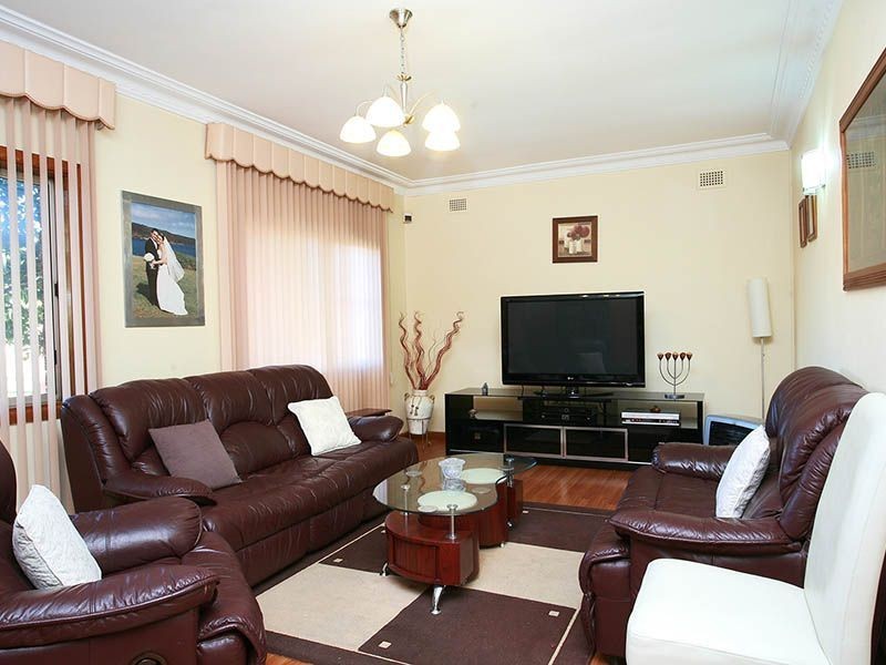 62 Reservoir Road, Blacktown NSW 2148