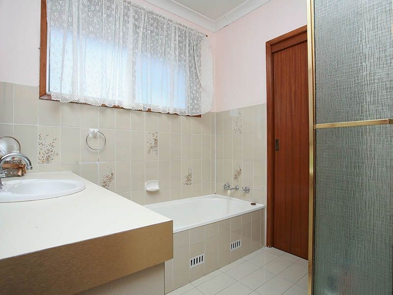 62 Reservoir Road, Blacktown NSW 2148