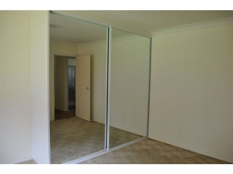 77 Warrimoo Drive, Quakers Hill NSW 2763