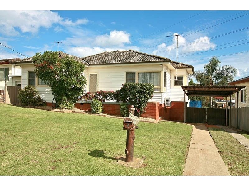 4 Spruce Street, Blacktown NSW 2148