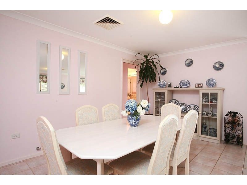 7 Sonter Street, Quakers Hill NSW 2763