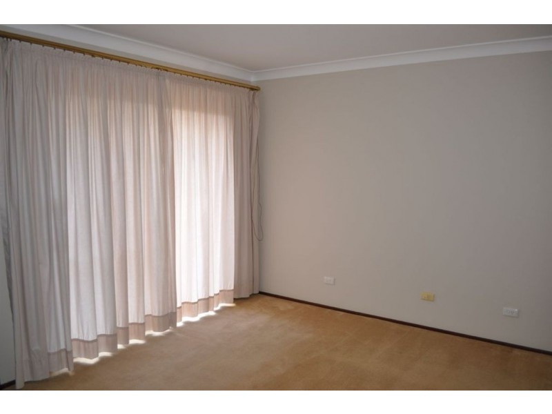 8 Aldgate Street, Prospect NSW 2148