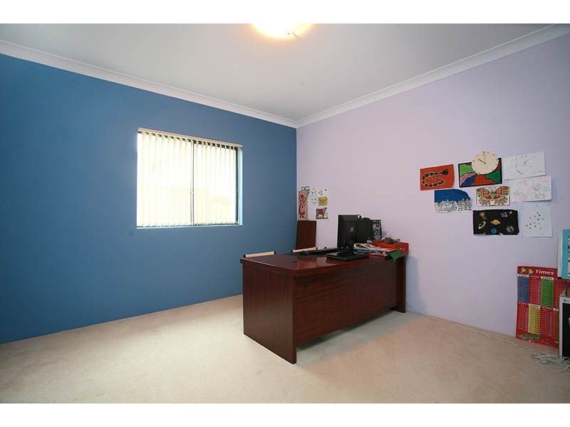 12 Rosalind Road, Marayong NSW 2148