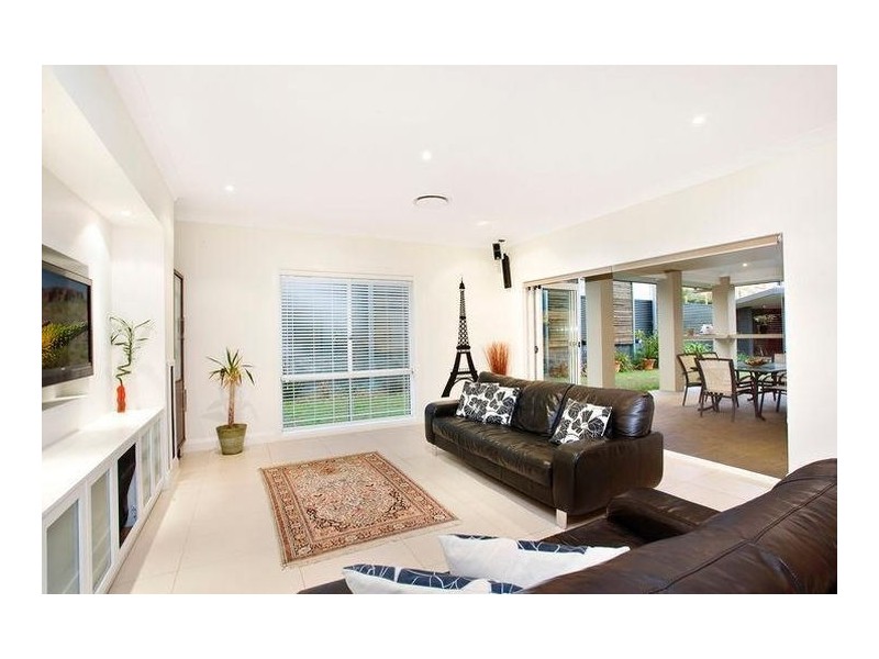 39 Pentonville Parade, Castle Hill NSW 2154