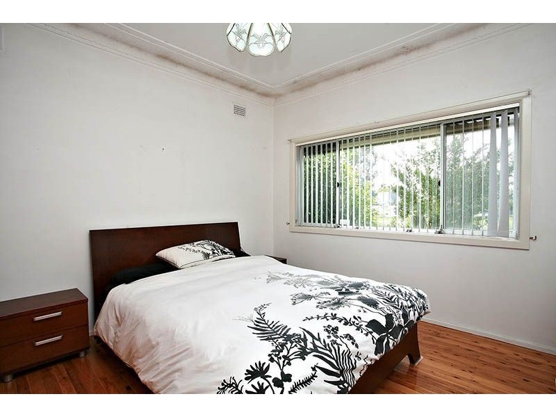 90 Kildare Road, Blacktown NSW 2148