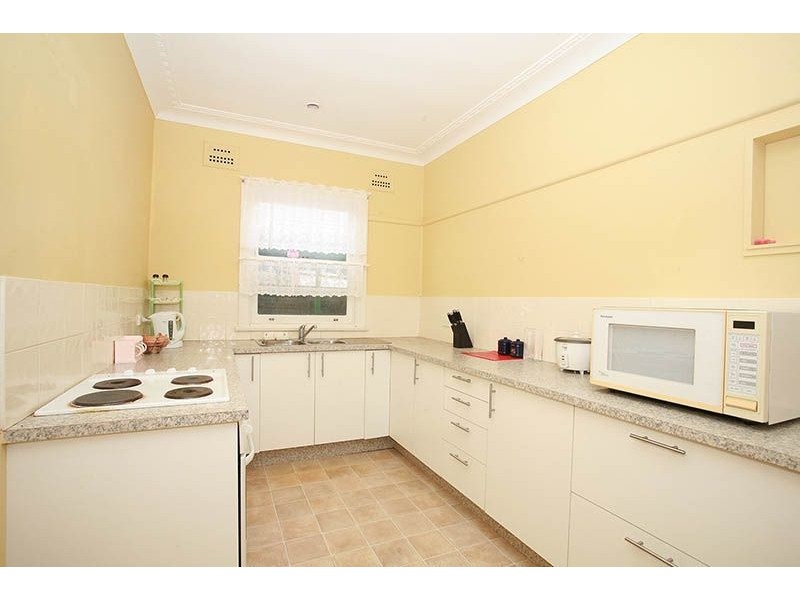 6 Springfield Avenue, Blacktown NSW 2148