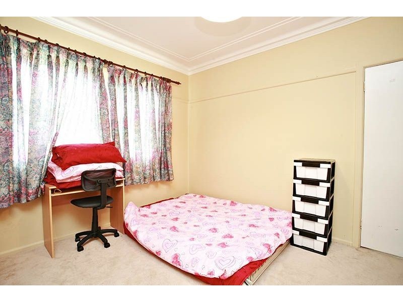 6 Springfield Avenue, Blacktown NSW 2148