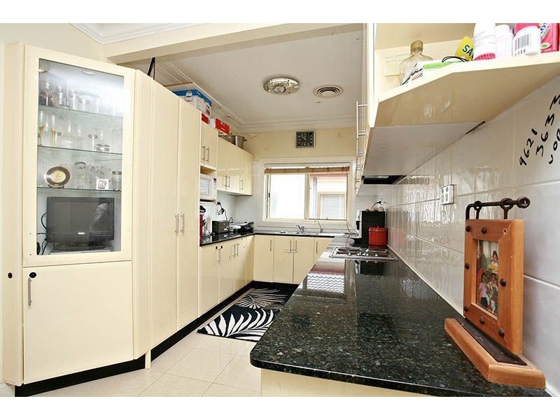 8 Springfield Avenue, Blacktown NSW 2148