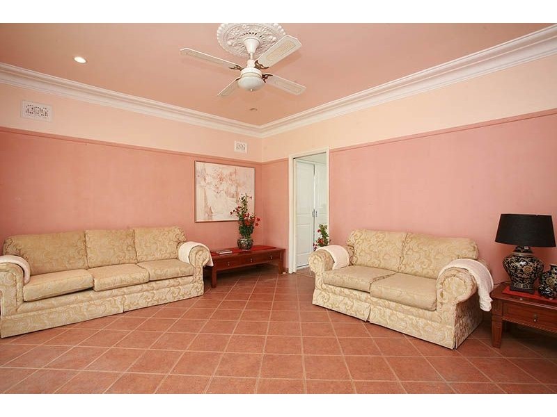 43 Matthew Crescent, Blacktown NSW 2148