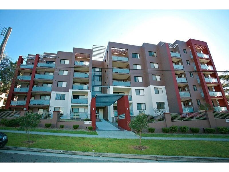 8/17-21 Bruce Street, Blacktown NSW 2148