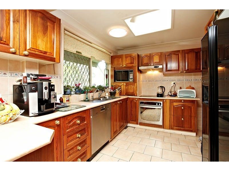 13 Hull Place, Seven Hills NSW 2147