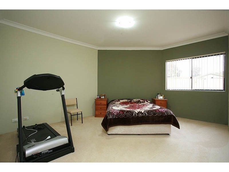 12 Rosalind Road, Marayong NSW 2148