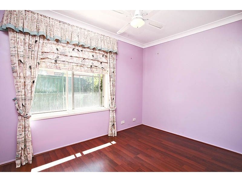 16 Loretta Place, Glendenning NSW 2761