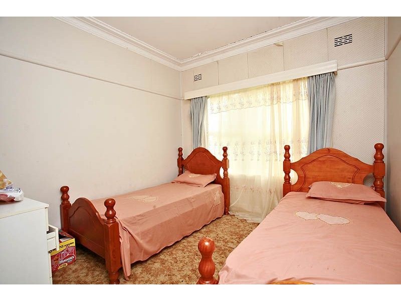 5 Wattle Street, Blacktown NSW 2148