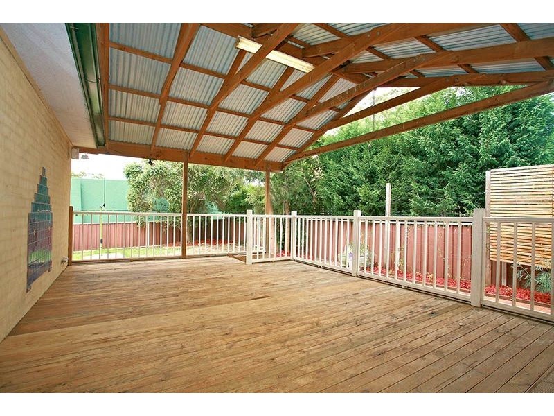 19 Chaplin Crescent, Quakers Hill NSW 2763