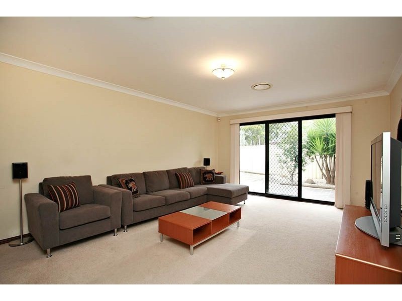 11 Maria Lock Grove, Oakhurst NSW 2761